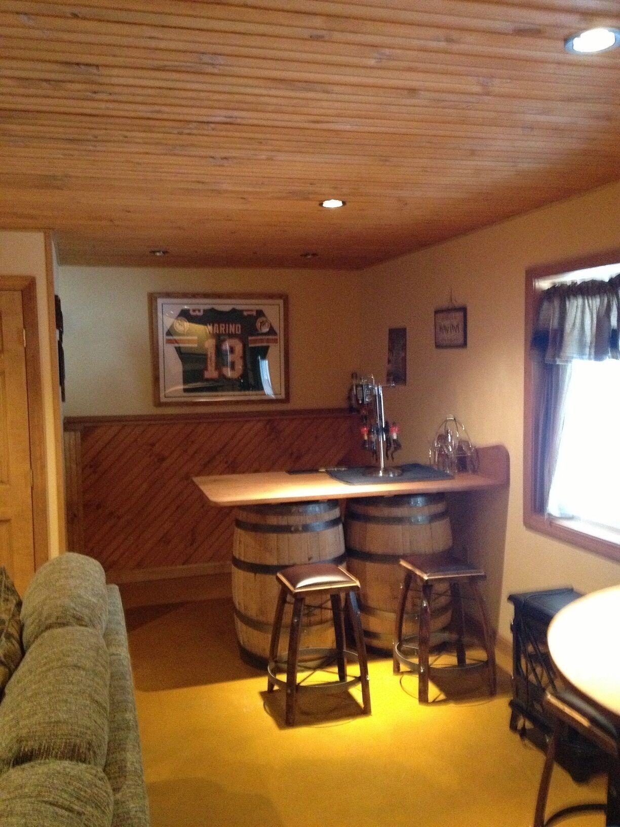 Refurbished Home In The Popular Bluffs Area Of Ossipee