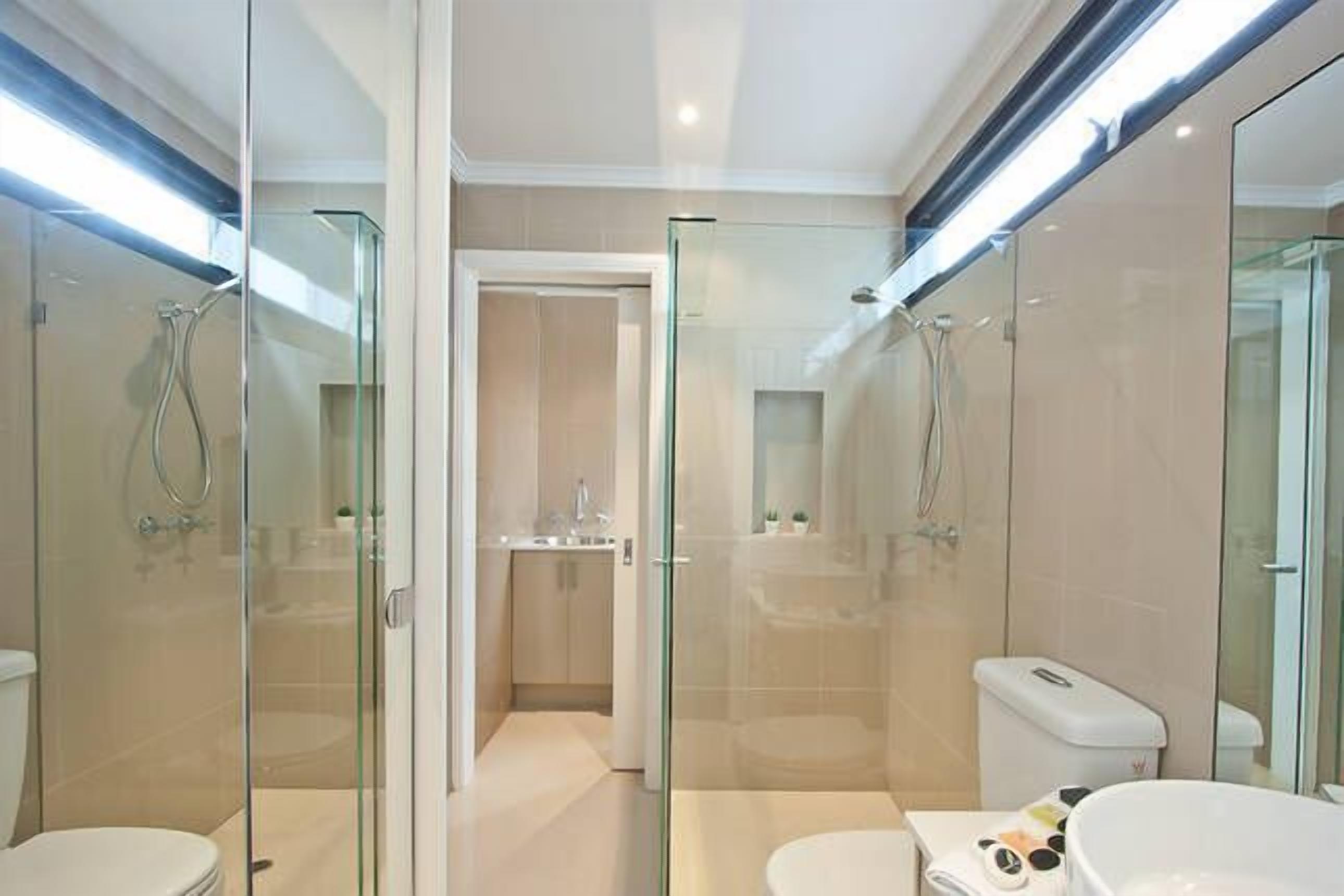 \"Mooranda\" Victorian Terrace House — image 6