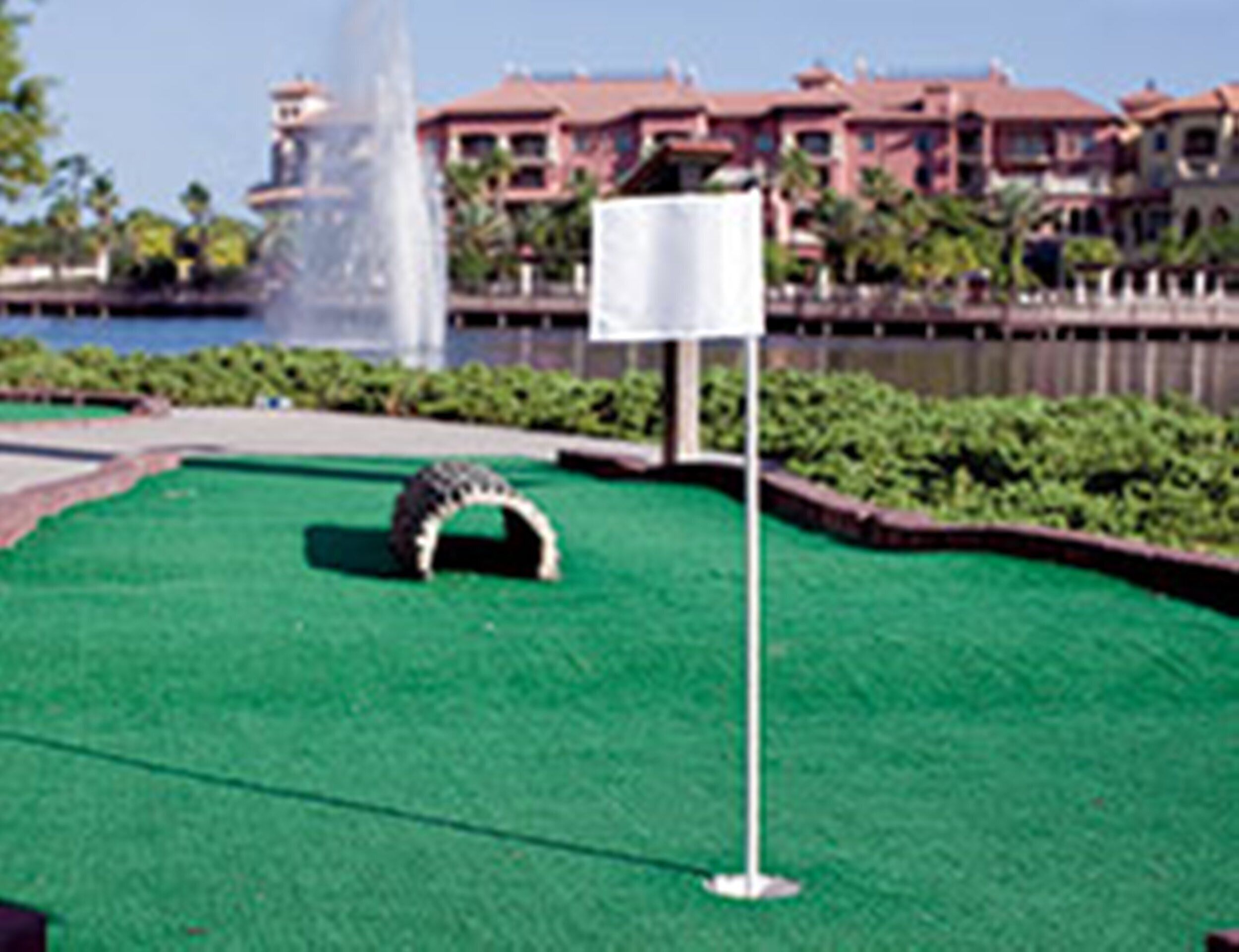 In The Heart Of The Fun, Disney Minutes away!