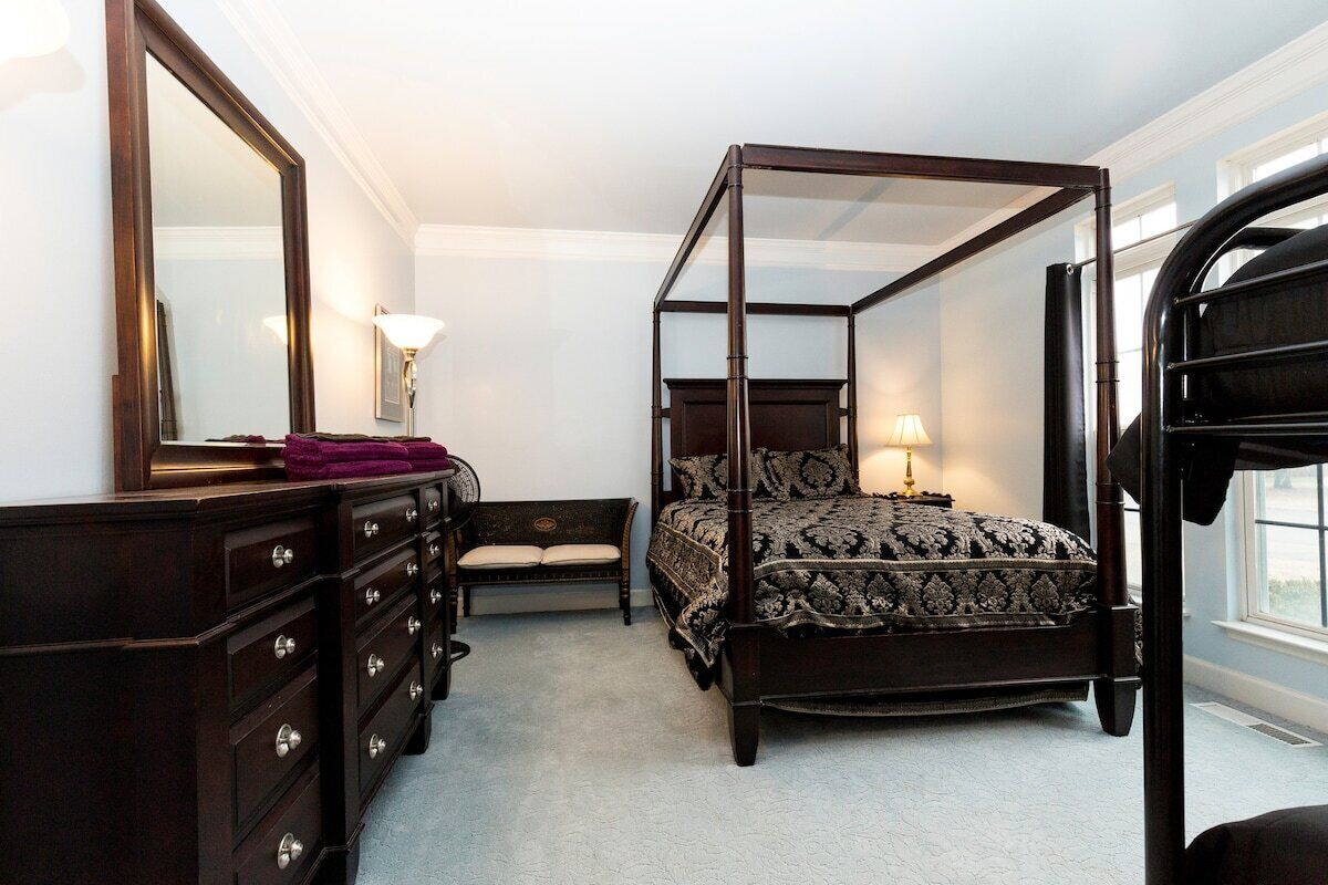 Murfreesboro Fun House, Games, Ping Pong Sleeps 24