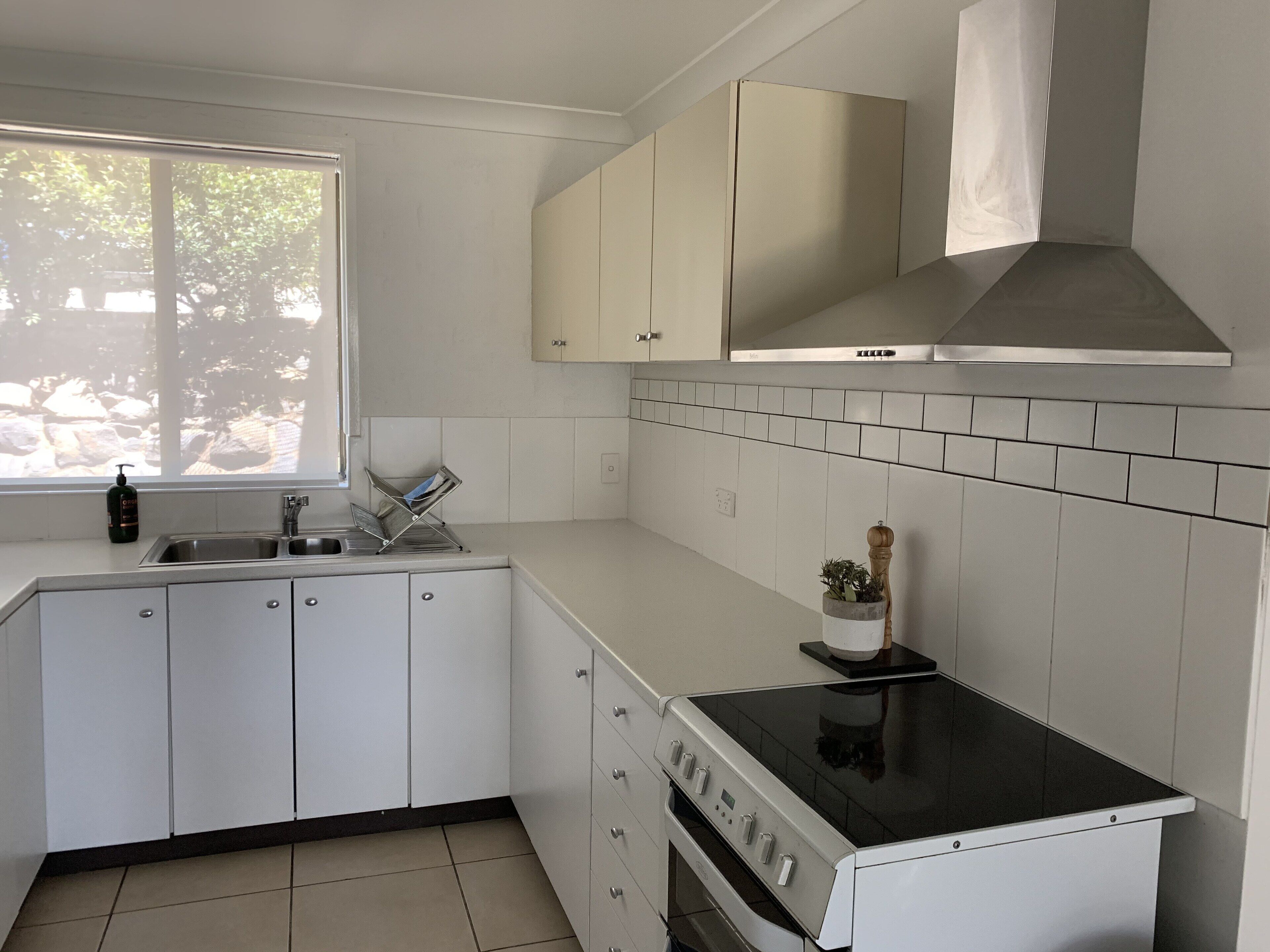 Lake Frontage |bike&ski storage | walk to town — image 8