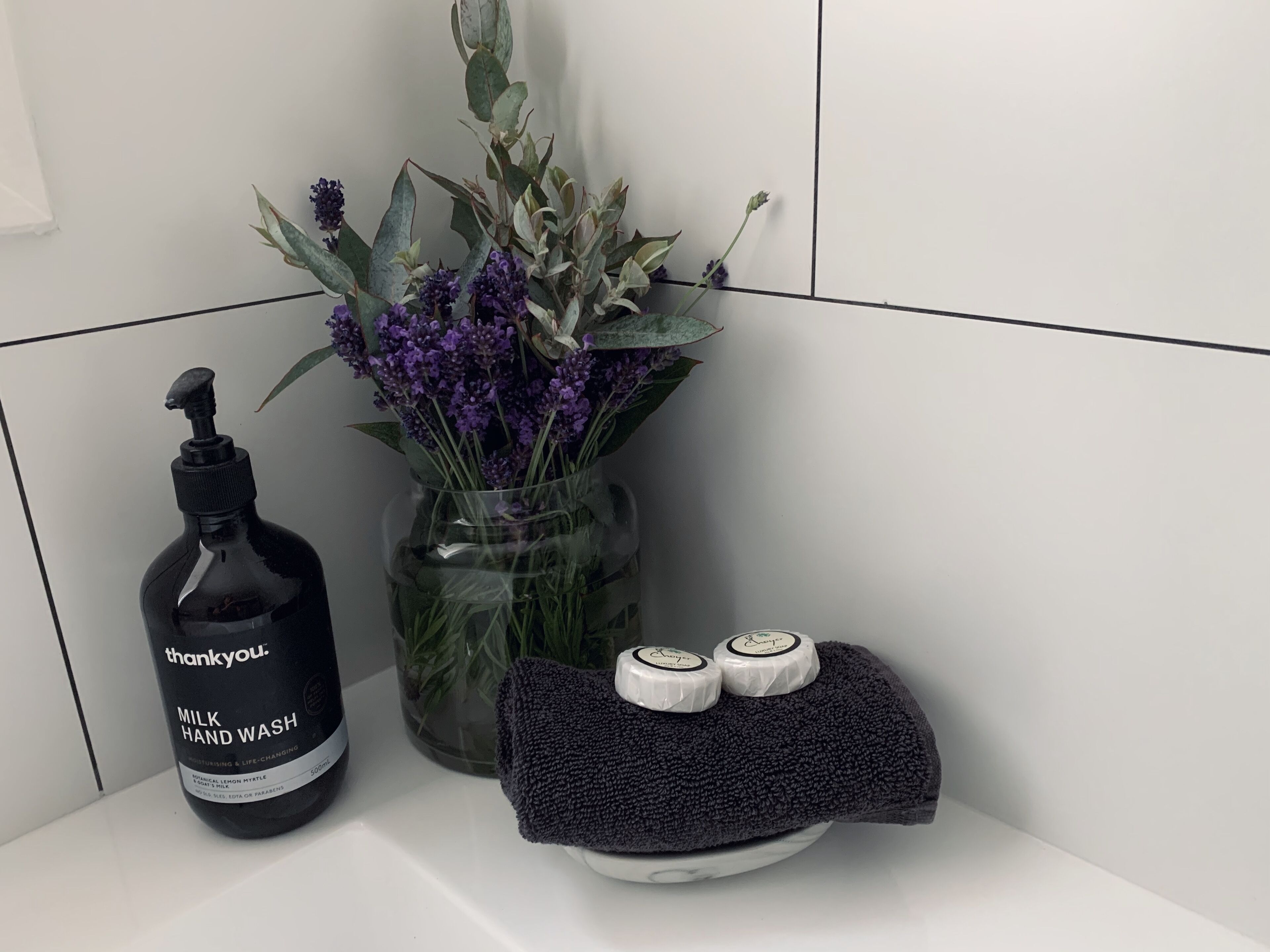 Lake Frontage |bike&ski storage | walk to town — image 3