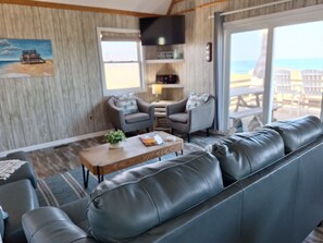 Smart TV, DVD player, stereo