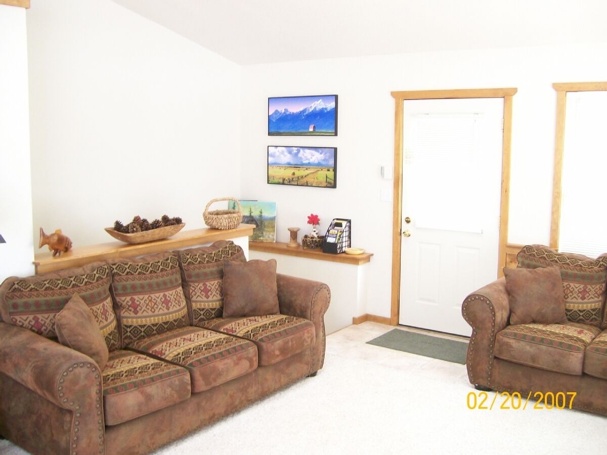 View sunrise to sunset from the Wilder Nest