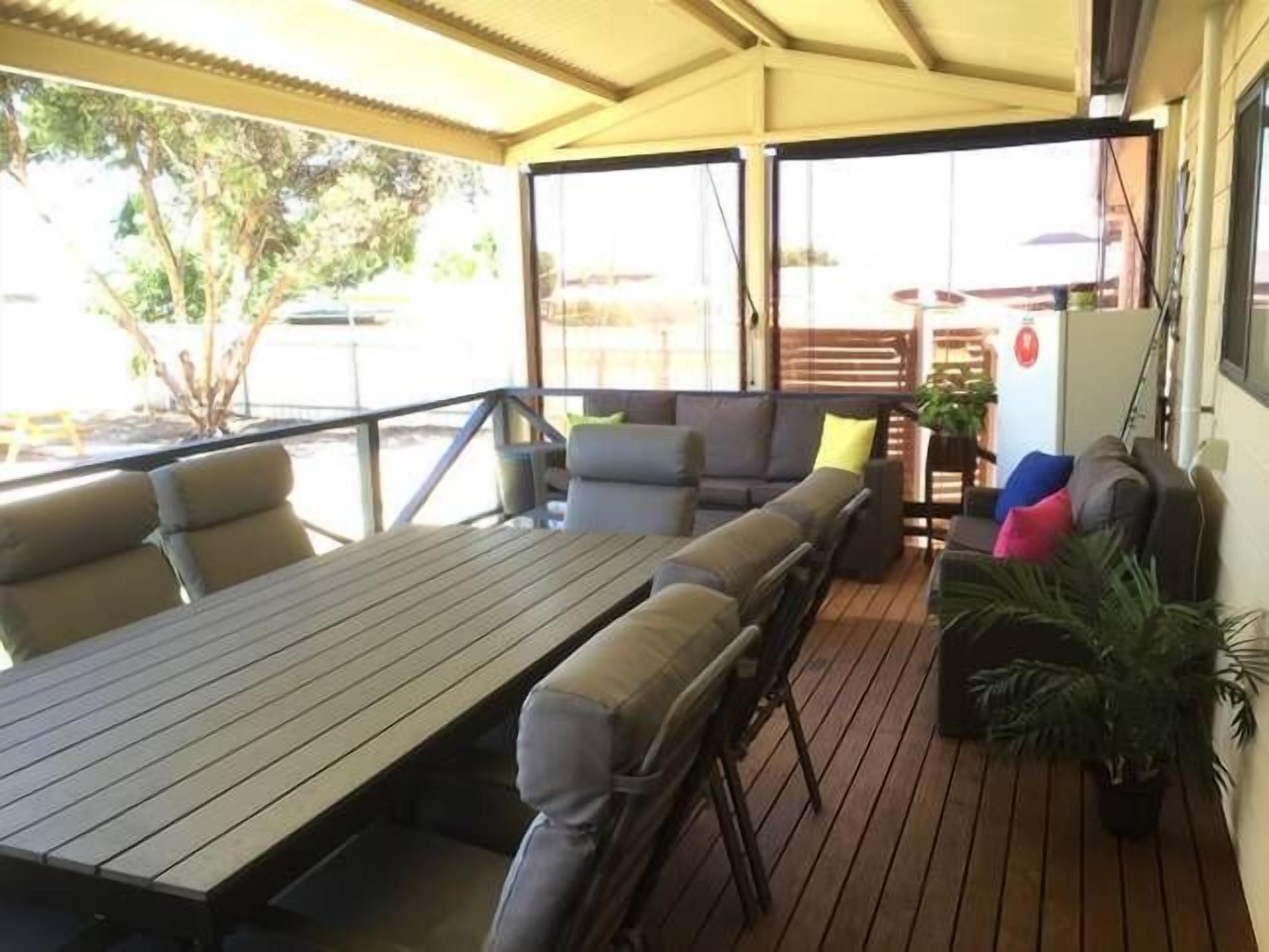 Take The Bait Westside — image 2