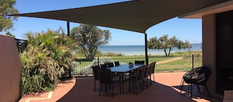 The Edge Estuary house