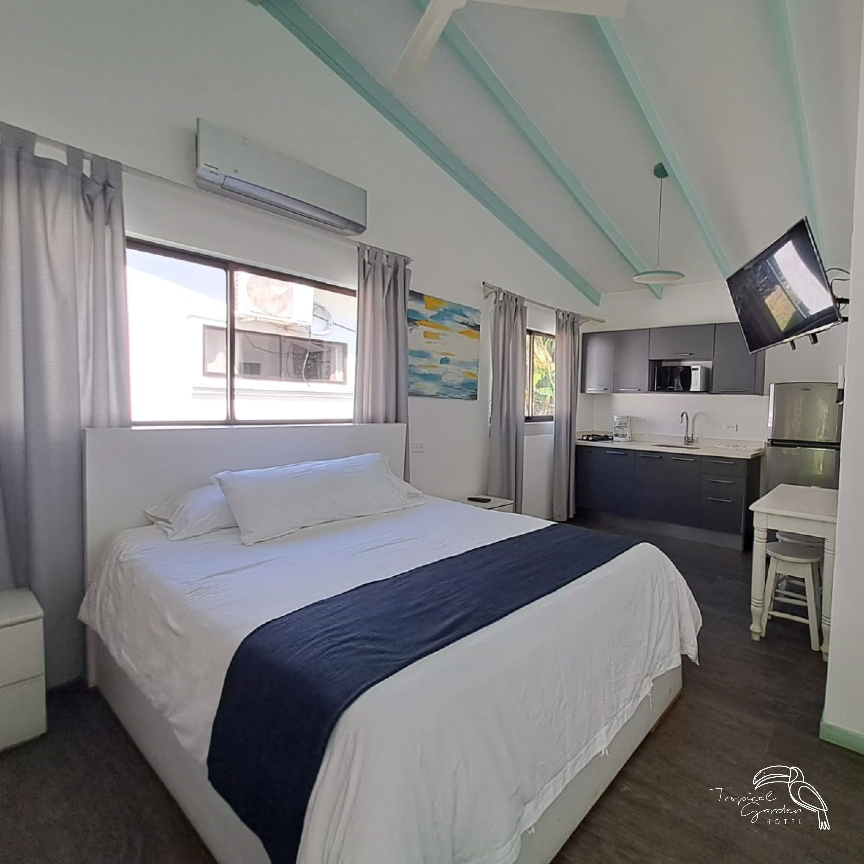 classic apartment, pool view | in-room safe, individually decorated, individually furnished, free wifi