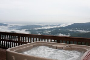 Outdoor spa tub - The Perch Cabin with Hot tub.  Uncomparible  Panoramic view!! (Little Switzerland)