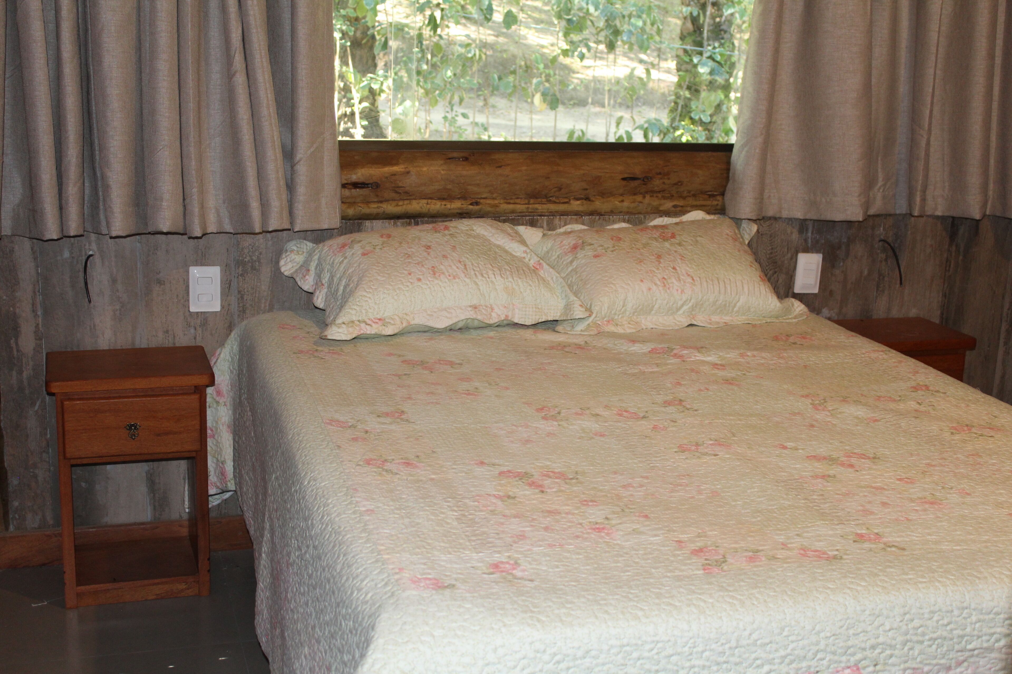 NUOVA BEACH CLUB SITTING HOUSE