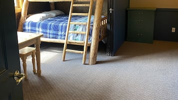 3 bedrooms, Internet, bed sheets