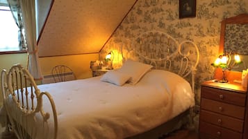 3 Schlafzimmer, Bügeleisen/Bügelbrett, WLAN, Bettwäsche