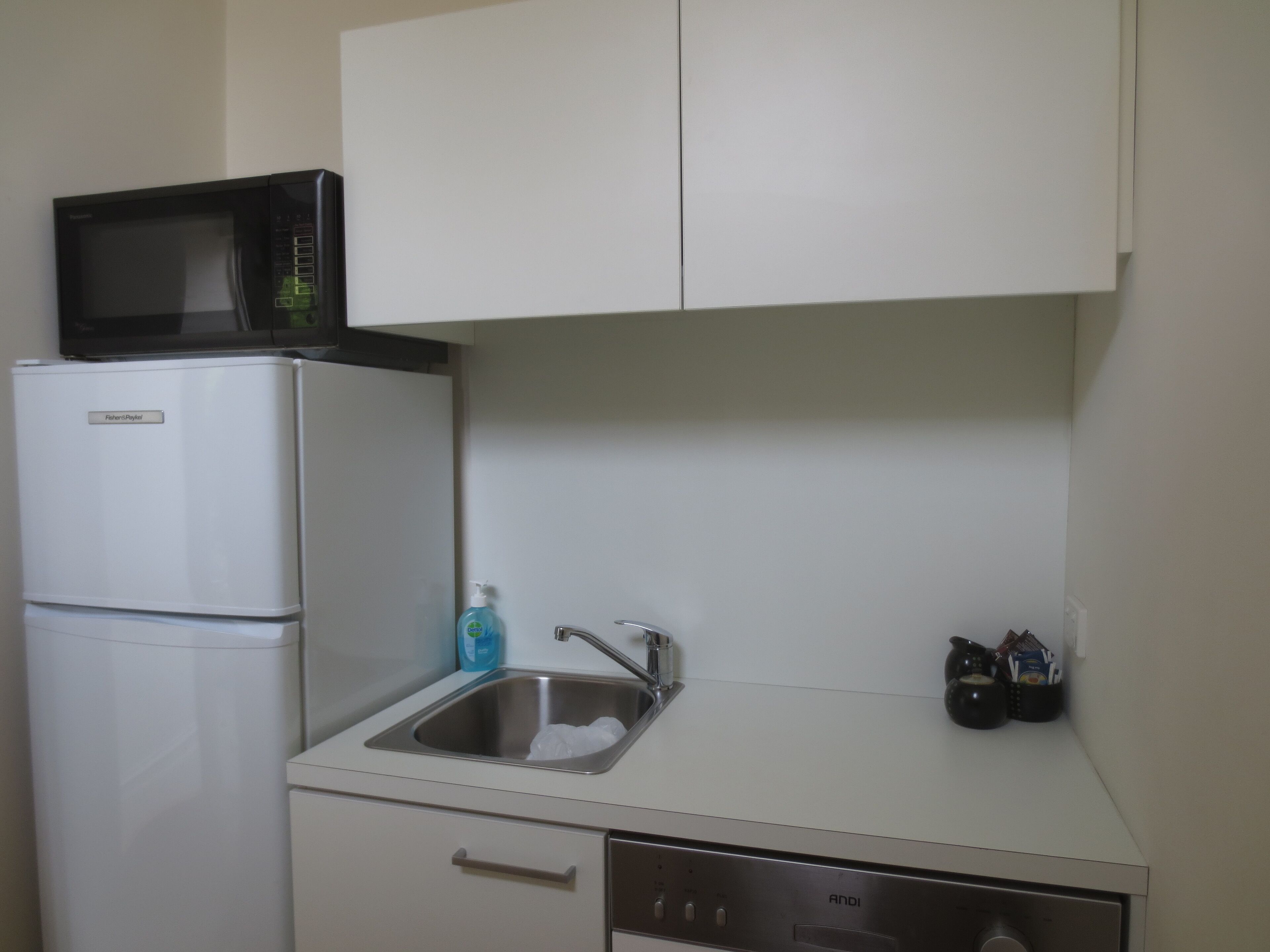 The Chetwynd Apartment | North Melbourne — image 6