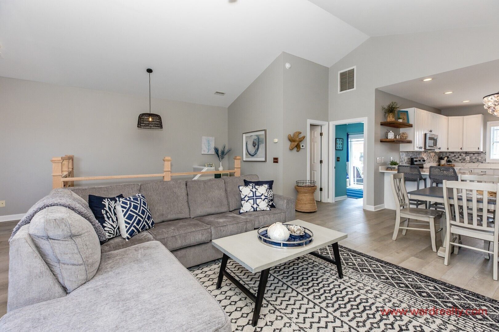 Gorgeous 4 BR Townhouse; Awesome Ocean & Sound Views - Relaxin' @ the Roses