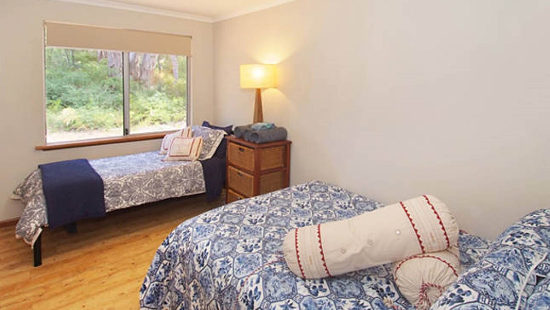 2 minutes to Hamelin Bay beach and house located in a forest location. — image 9