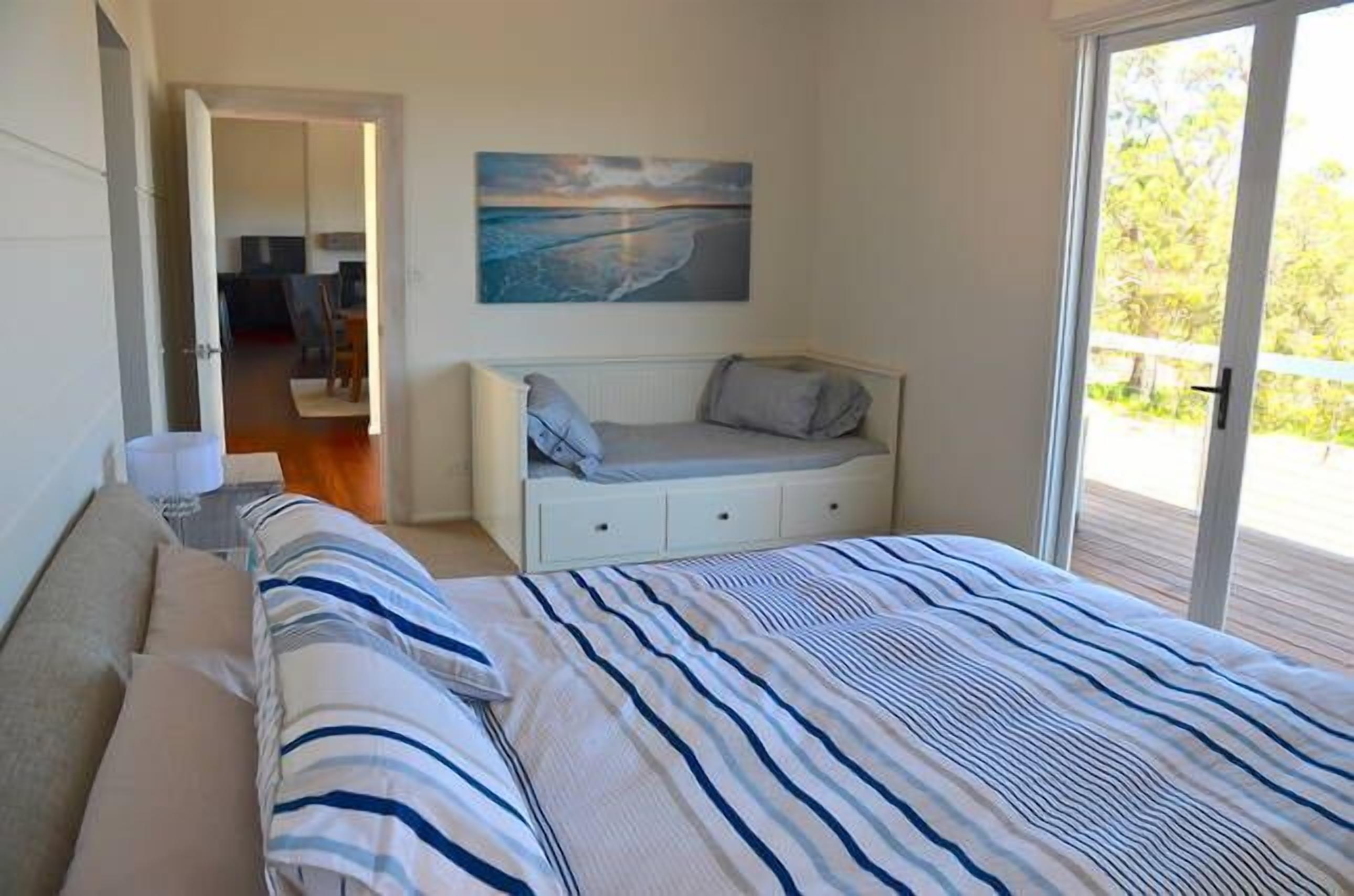 The Hamptons Yallingup — image 12