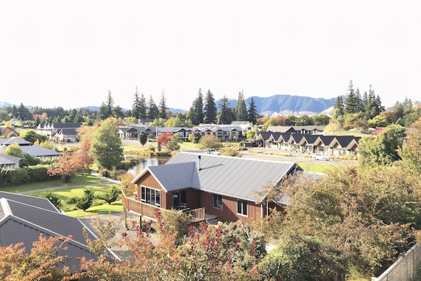 Great location, can see up to Conical Hill, across to the local shops, and lake