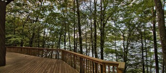 Briar Hill North Lakefront Contemporary with Private Dock