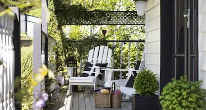 Cottage 4A- sweet retreat with spa in Daylesford