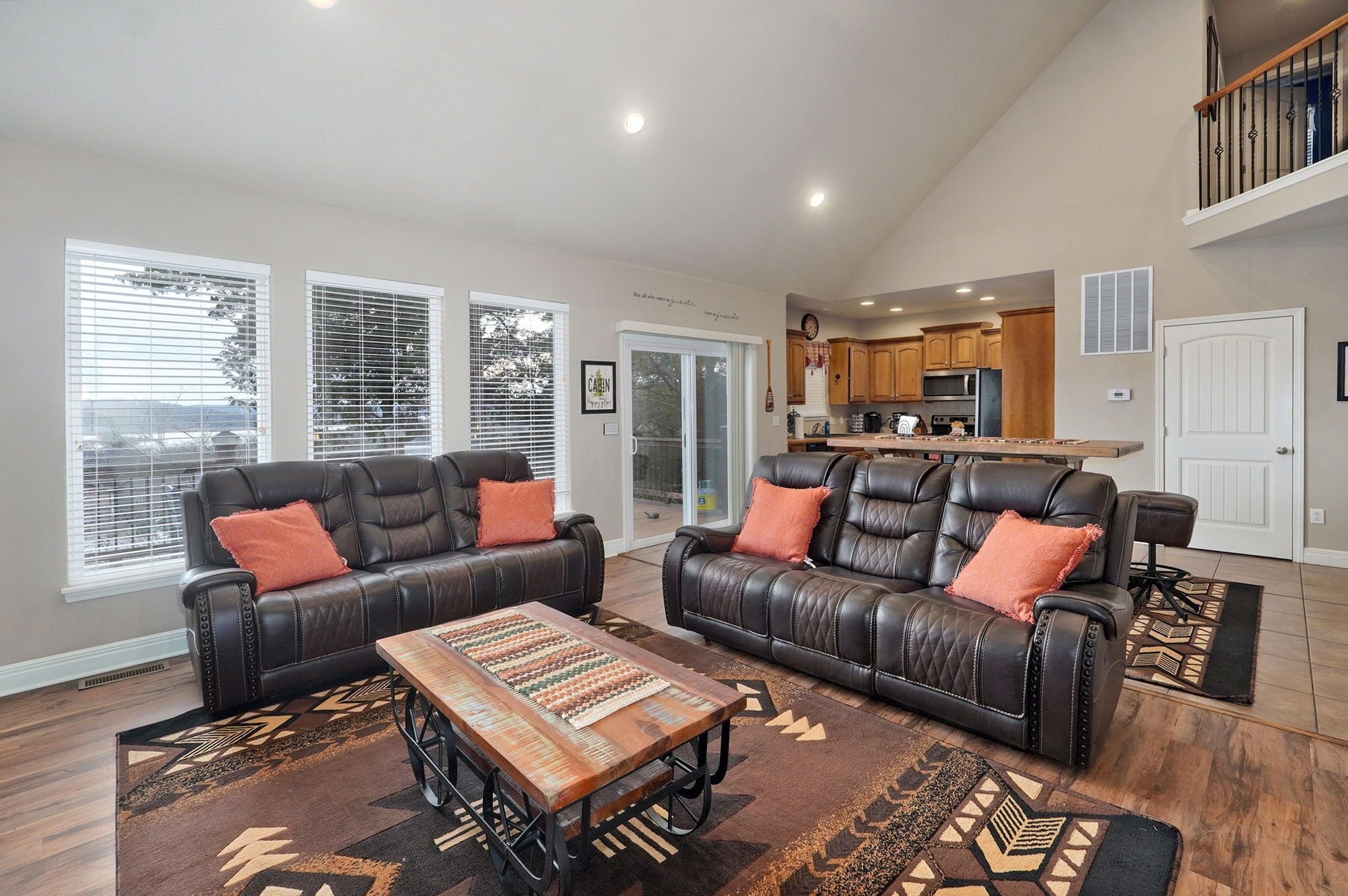 Smart TV, fireplace, Netflix, DVD player