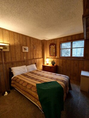 7 Schlafzimmer, Bügeleisen/Bügelbrett, kostenloses WLAN