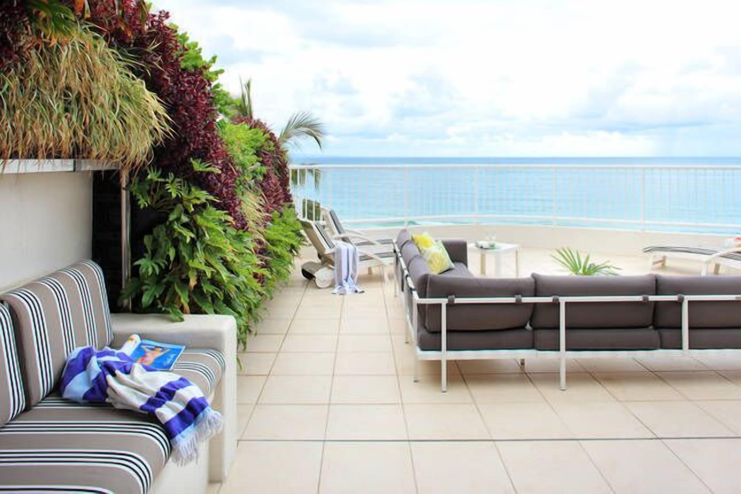 La Mer Penthouse by Salty Stays — image 17