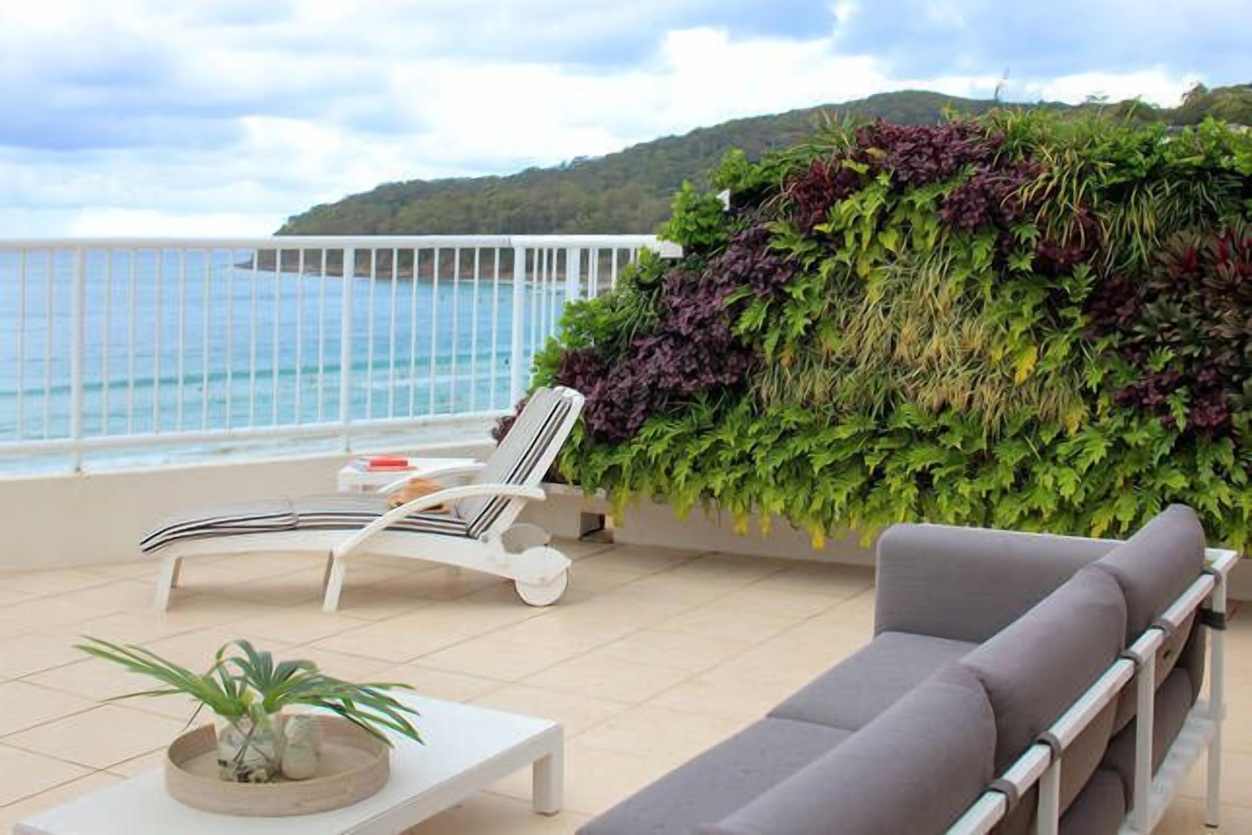 La Mer Penthouse by Salty Stays — image 2