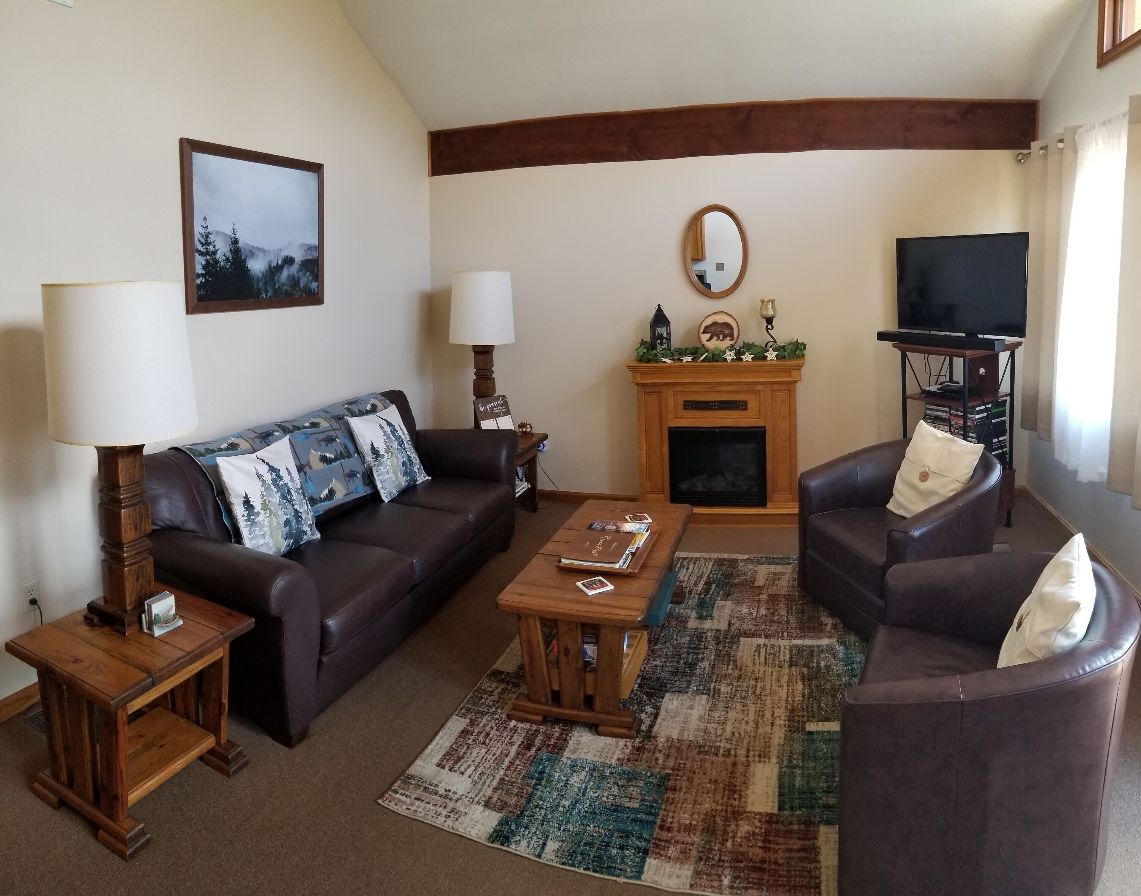 Fall Special - Private River Front Cottage on the Shenandoah River!