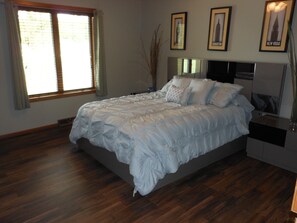 3 soverom, strykejern/-brett, wi-fi (inkludert) og sengetøy