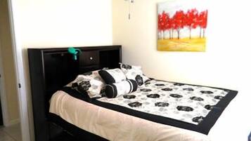 3 bedrooms, iron/ironing board, travel crib, WiFi