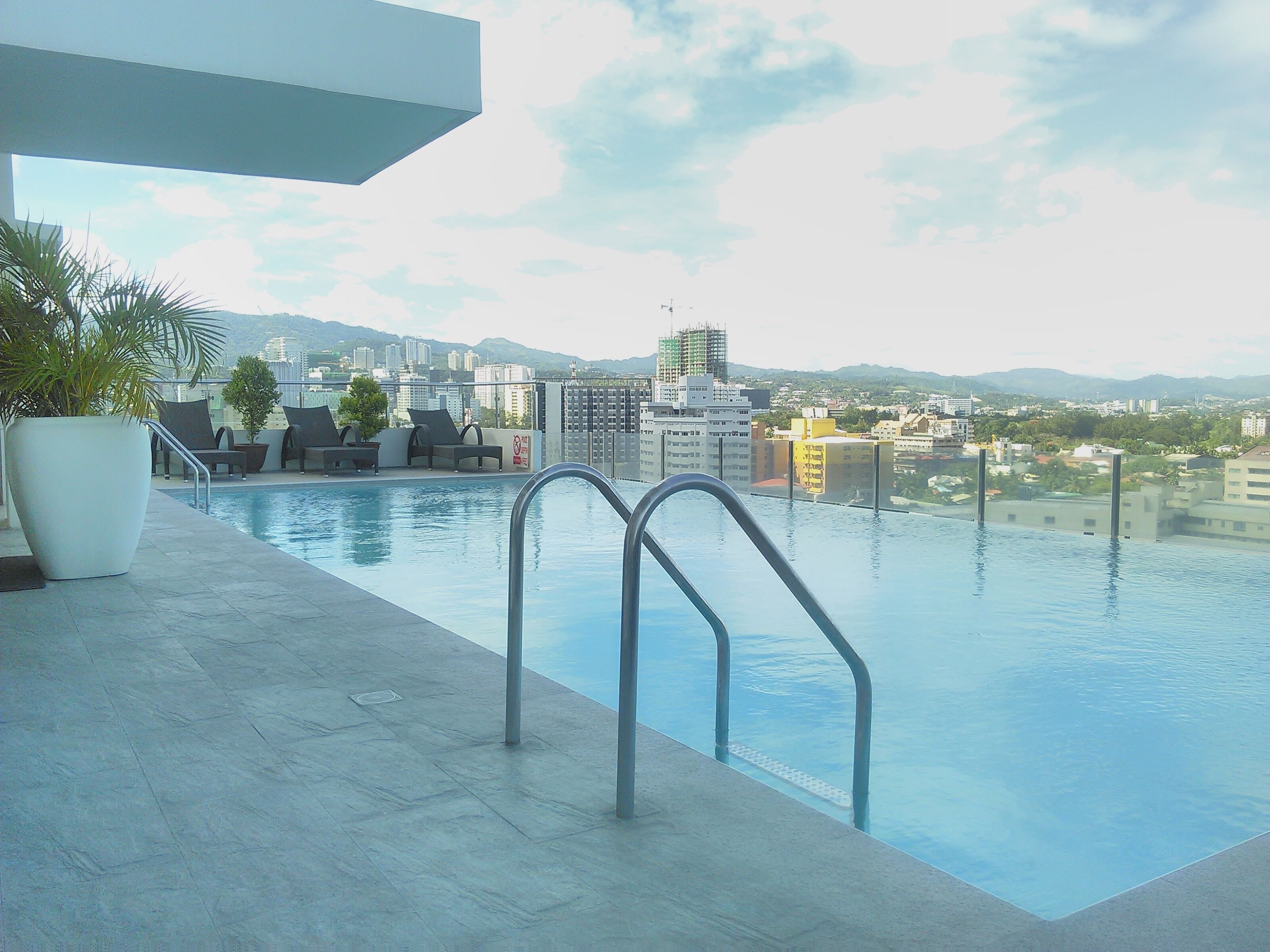 Natchel's Place at MGF