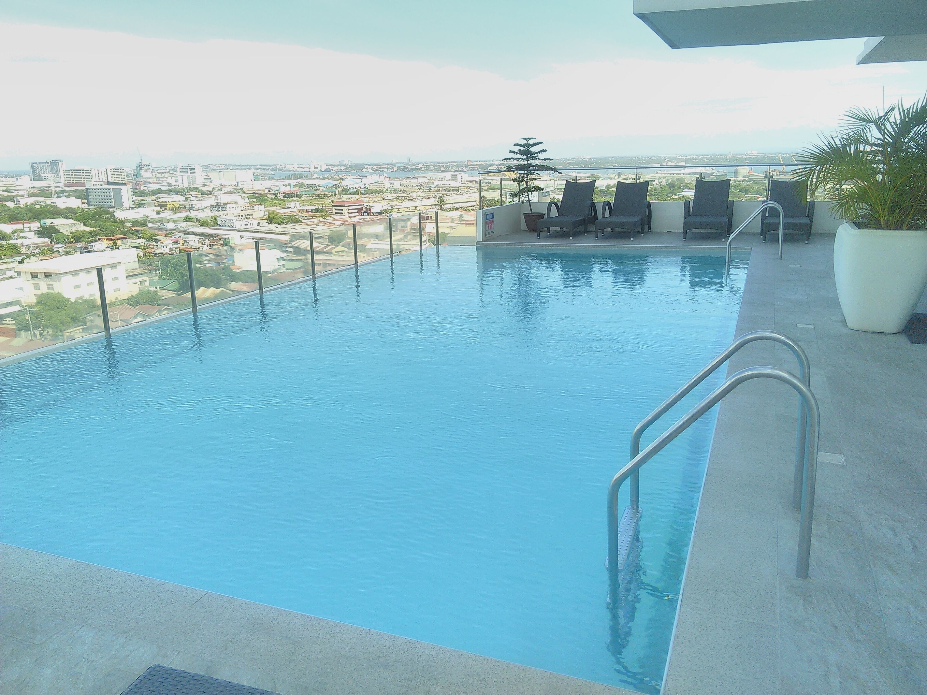 Natchel's Place at MGF