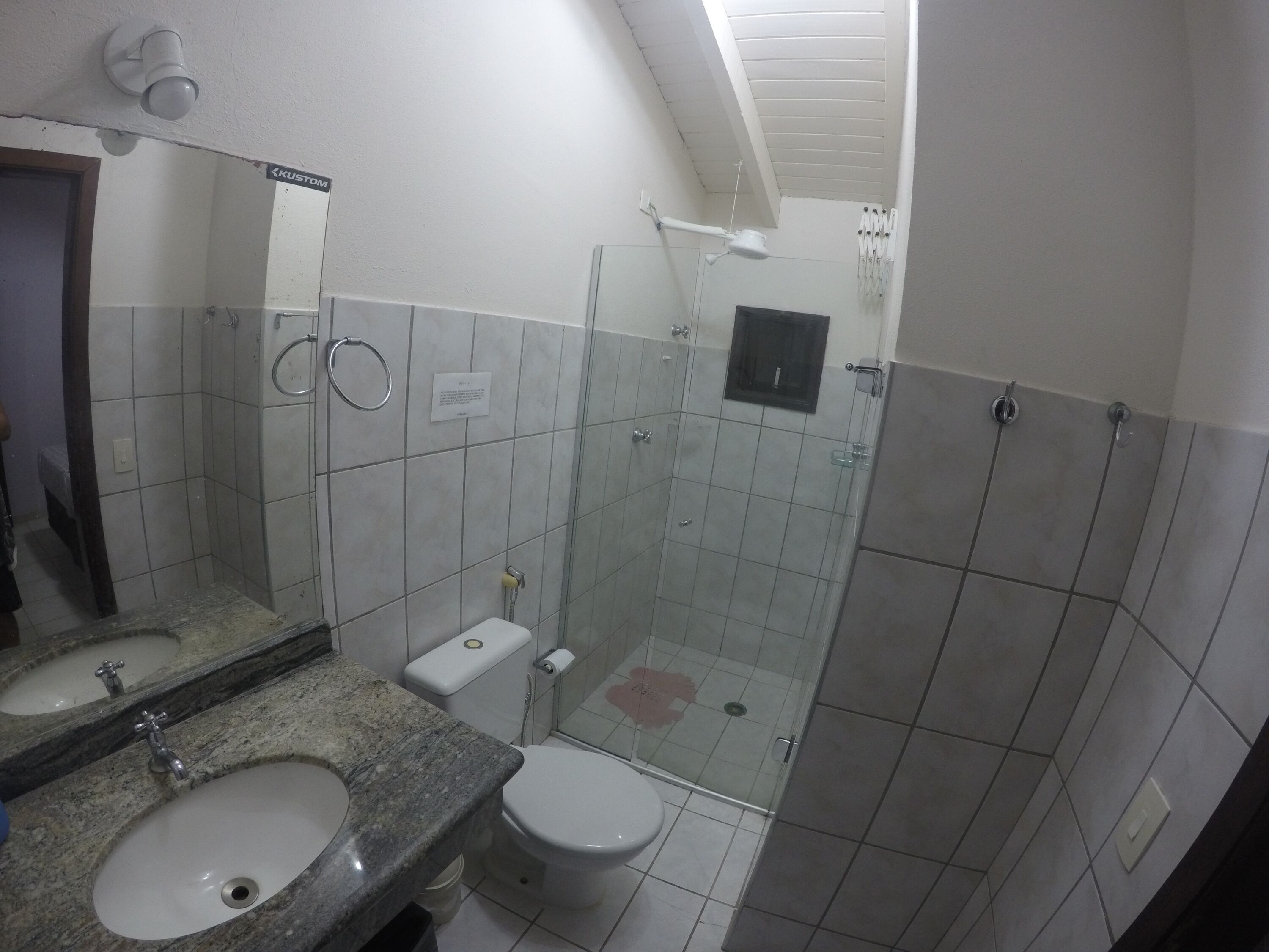 Flat in Maresias - Condom. SUN HOUSE - 2 bedrooms (1 suite) 50 meters from the beach