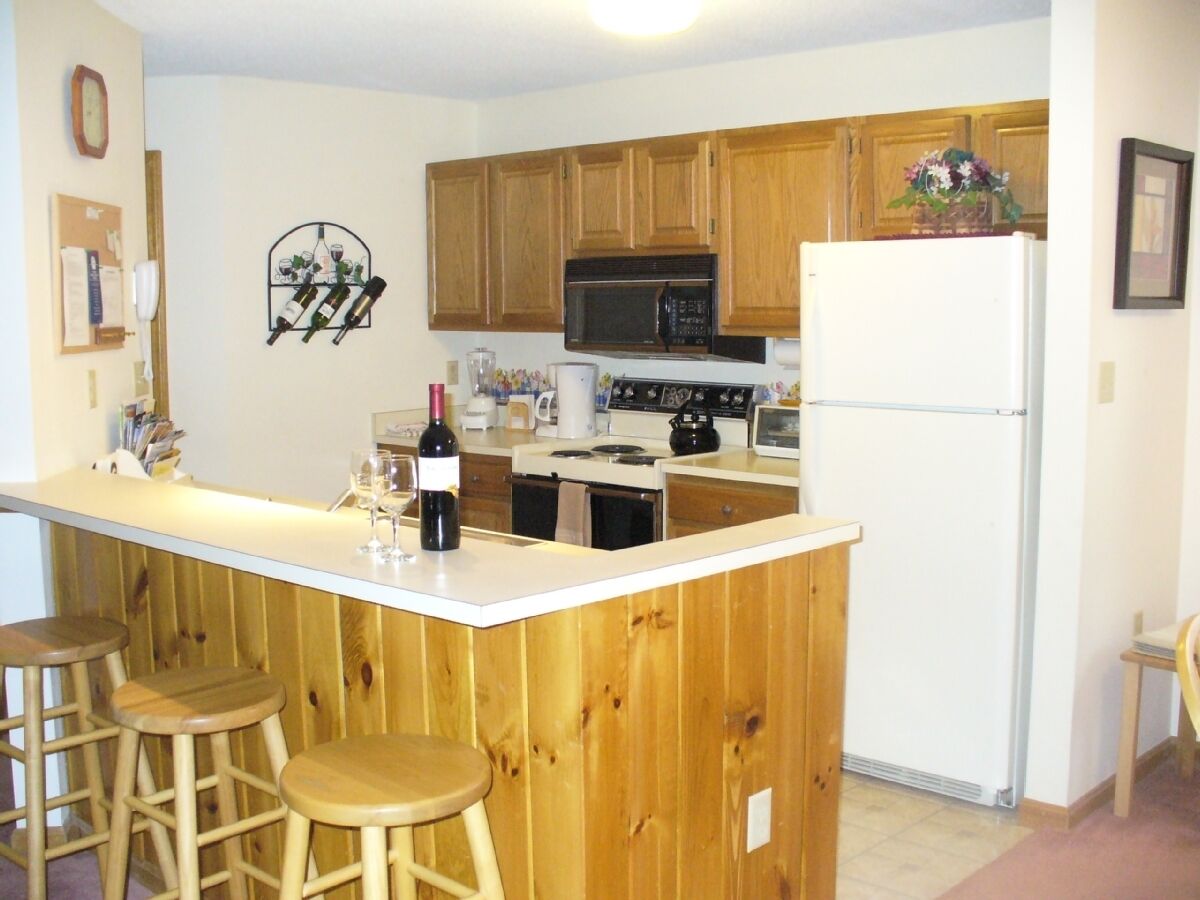 Deer Park/Loon Mtn. - Riverfront Condo 7 minutes from Loon