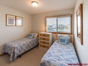 3 bedrooms, iron/ironing board, free WiFi