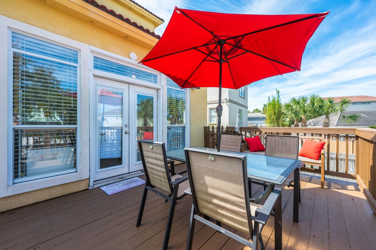 Photo 30 of Amazing location! Walk to the beach and enjoy our private pool!