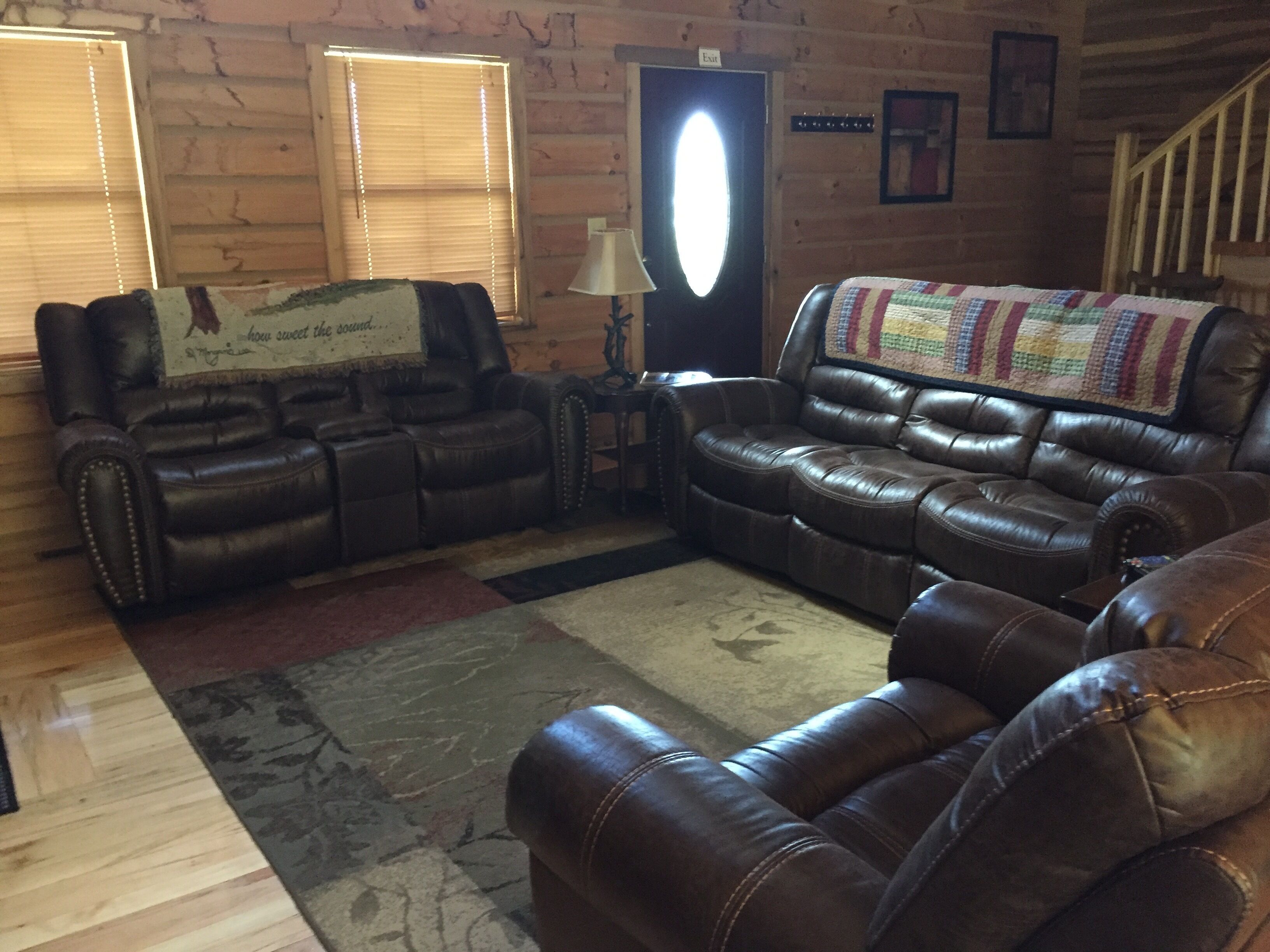 Rural rustic log cabin at Lake Cumberland.
