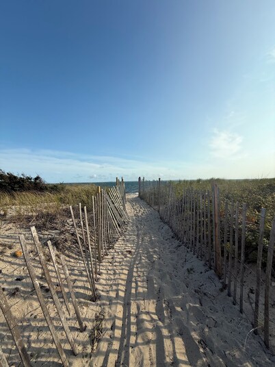 By the Water -  Steps to the Beach - 4Br, AC, Views of Vineyard Sound