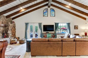TV, fireplace, DVD player, foosball
