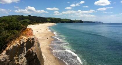 Peaceful 2 Storey House close to beach