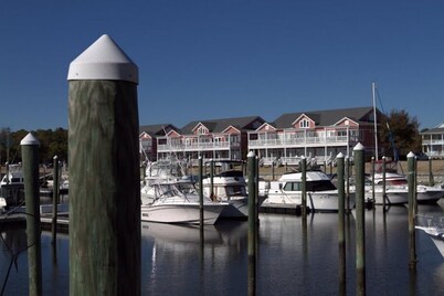 The Inn at South Harbor - Waterfront Condo : Sunrise and Sunset Views : Marina