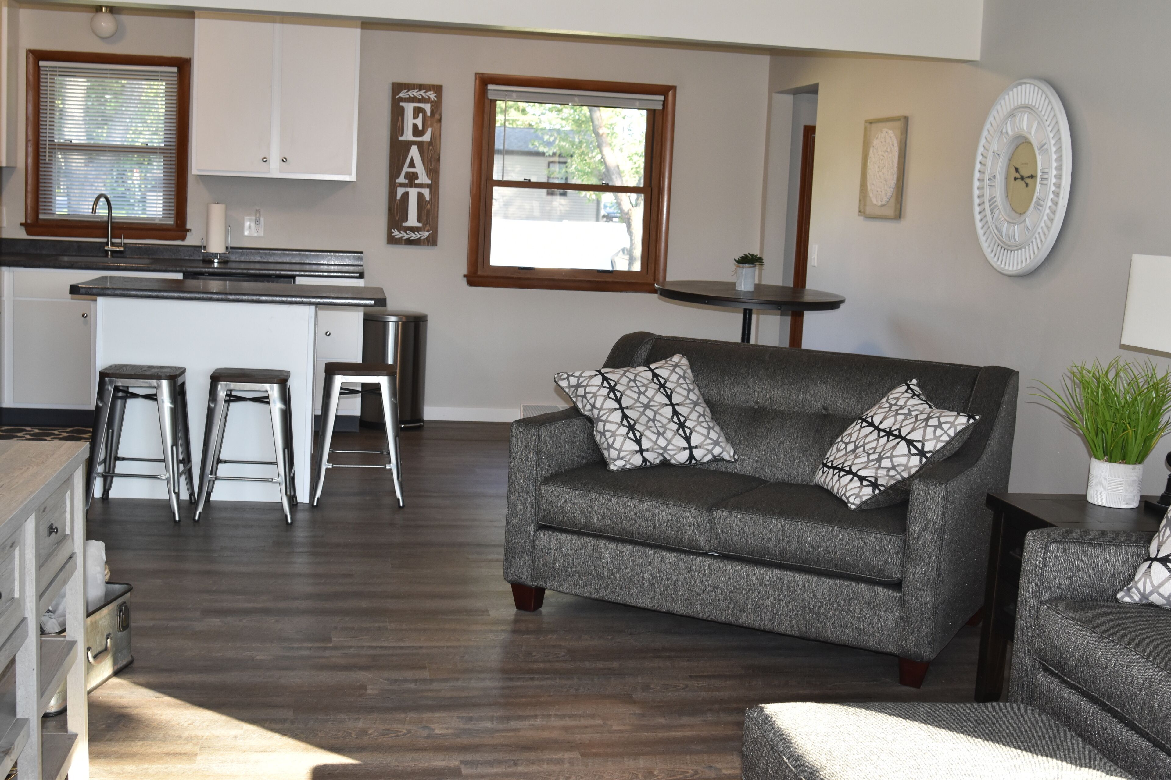 Next door to Legendary Lambeau Field, Titletown District and the Resch Center!