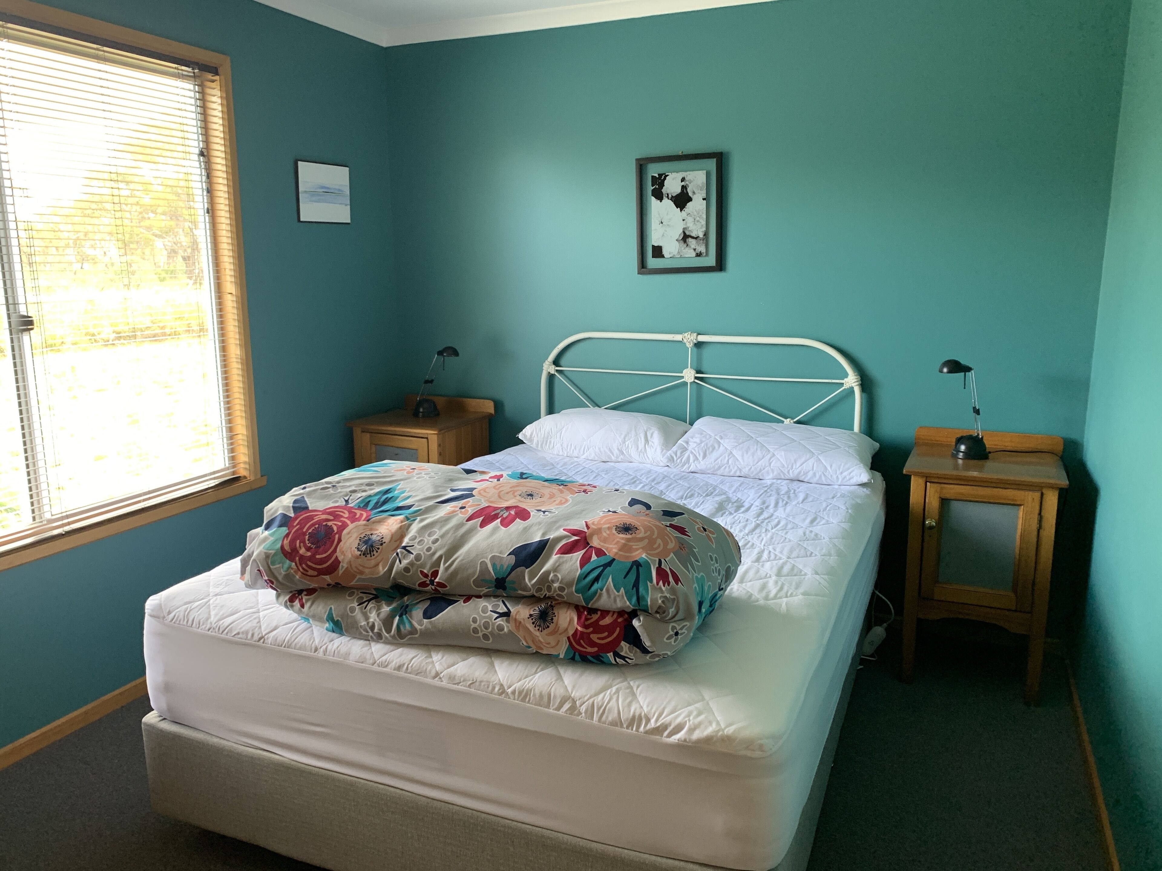 Serenity Beach House Dolphin Sands\nFree late checkout maybe available on request — image 16