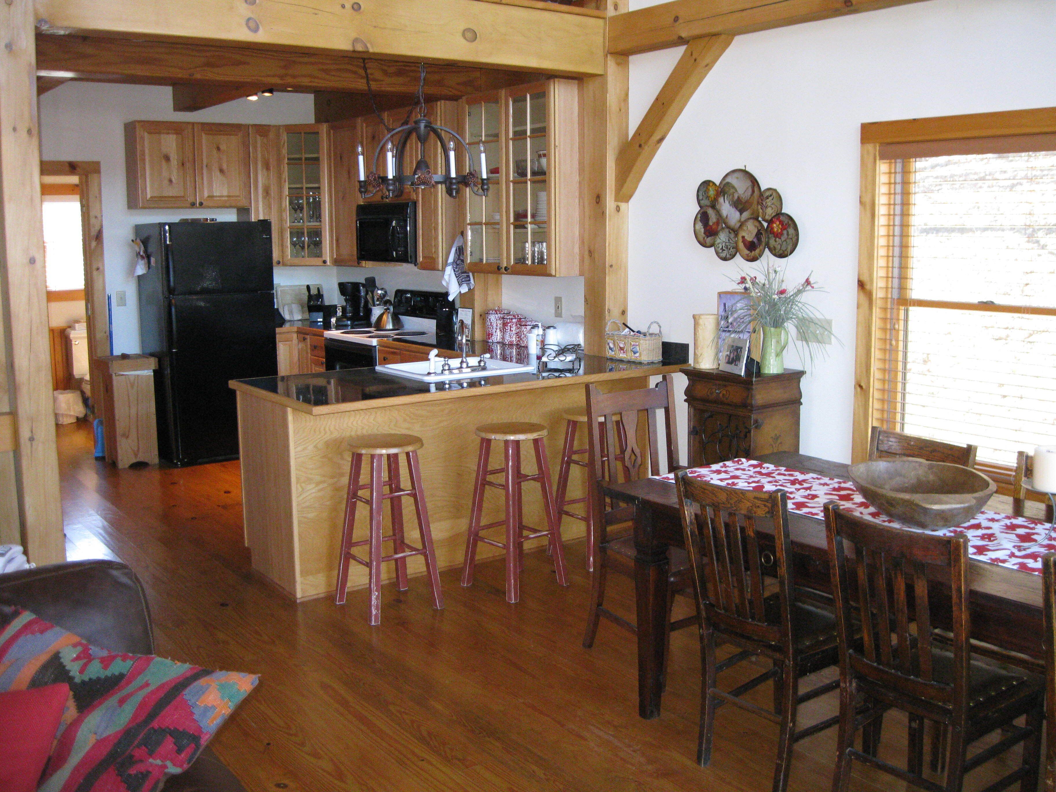 Beautiful timber frame home with spectacular mountain views. Secluded, fabulous.