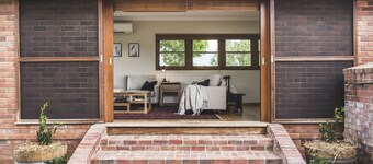 Eurunderee House - nestled in Mudgee’s famous vineyards
