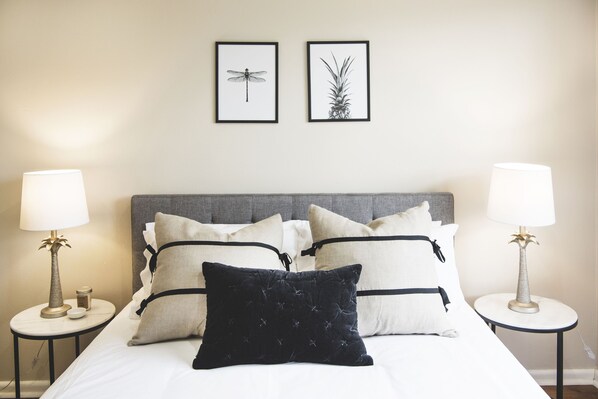 4 dormitorios, tabla de planchar con plancha, wifi gratis y ropa de cama