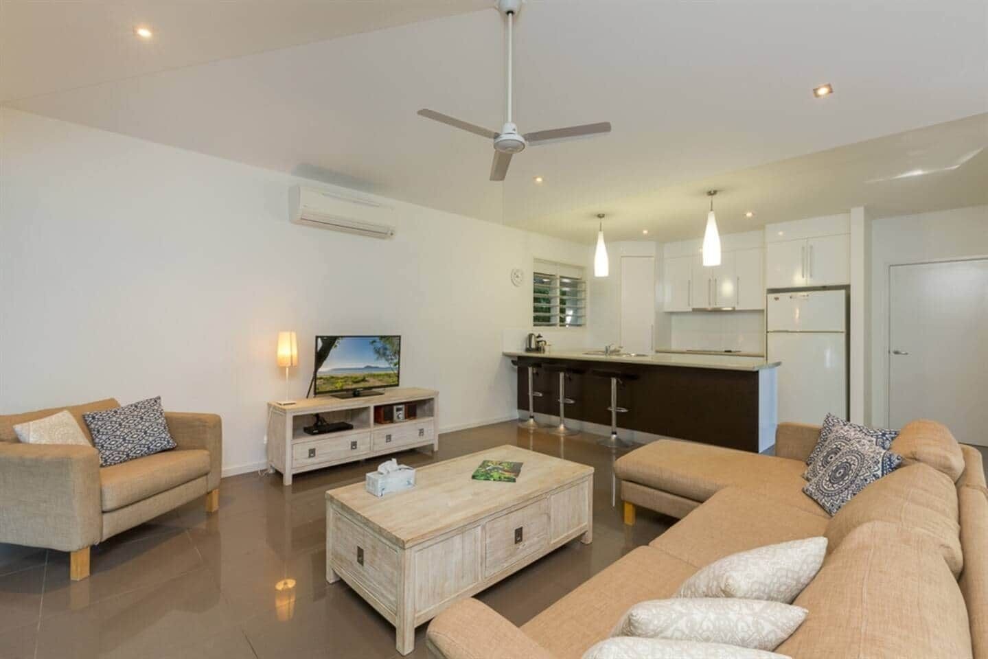 Fernseher, DVD-Player