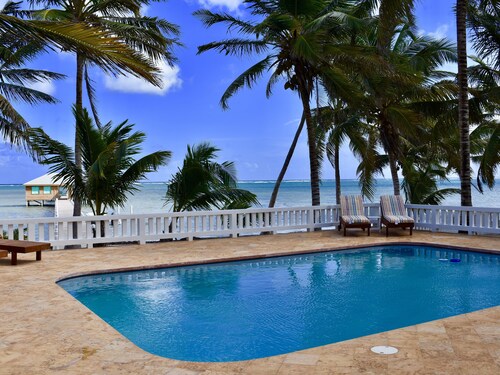 ~~Beachfront Perfection~~ stunning views from your private veranda