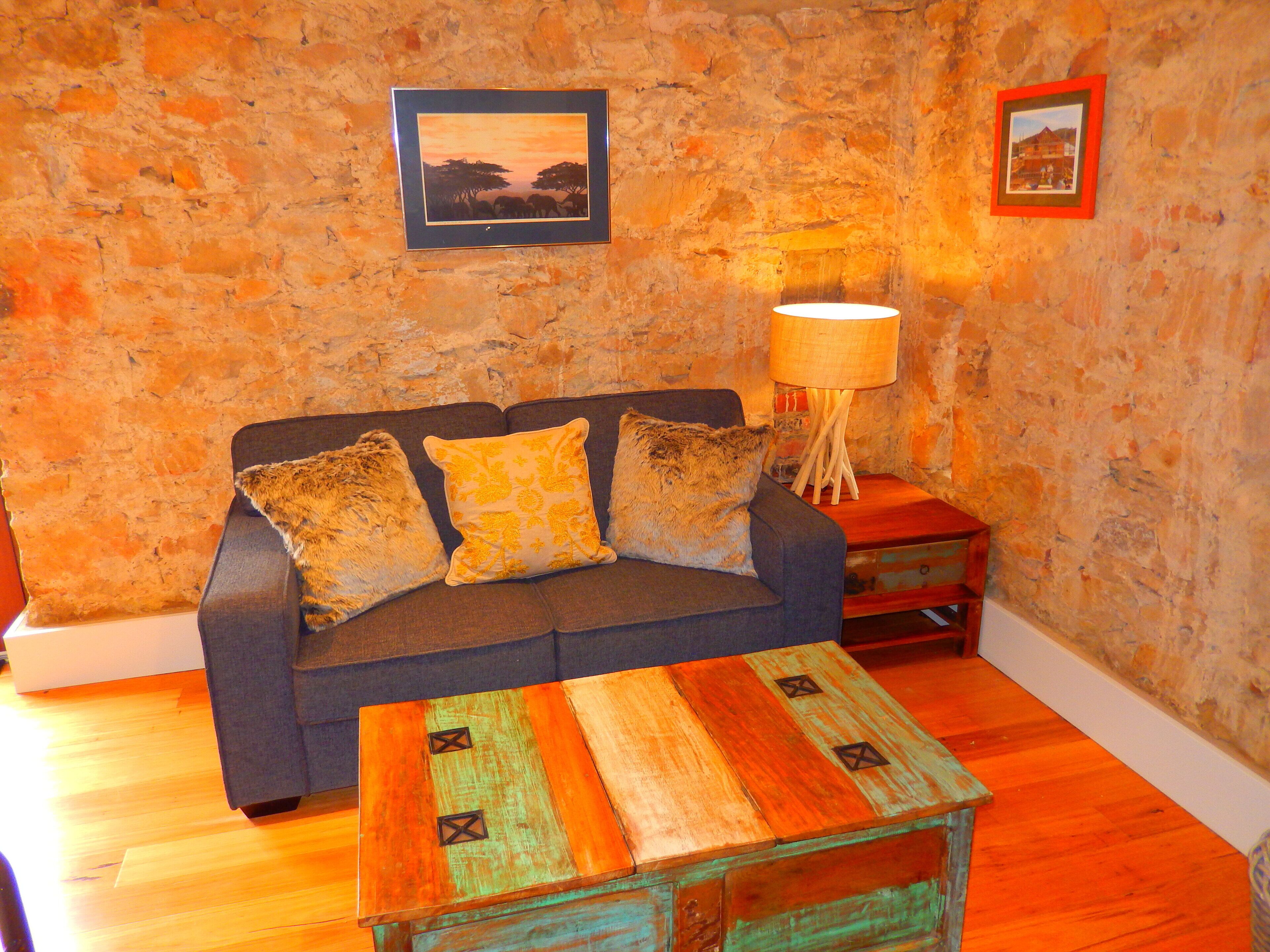 Morialta Barns - The Well Room - Unique Heritage Accommodation