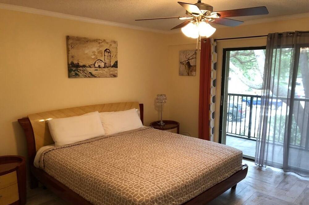 Deerfield Beach Condo