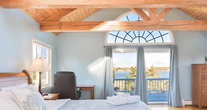 Water Views Private Pool, Hot Tub, Access to Cove!